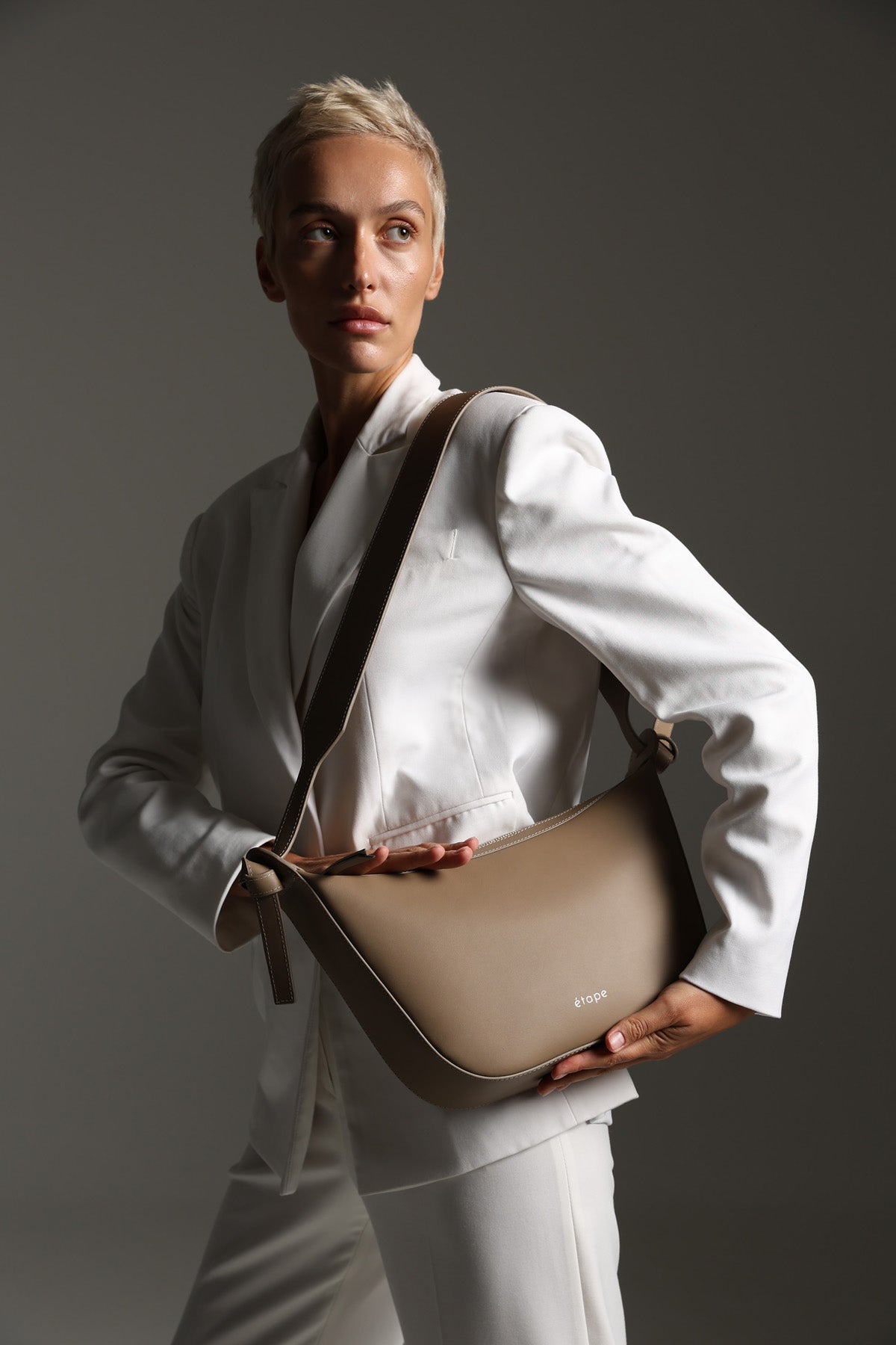 Geantă dama piele naturală Etape Croissant Grande Lait Nappa