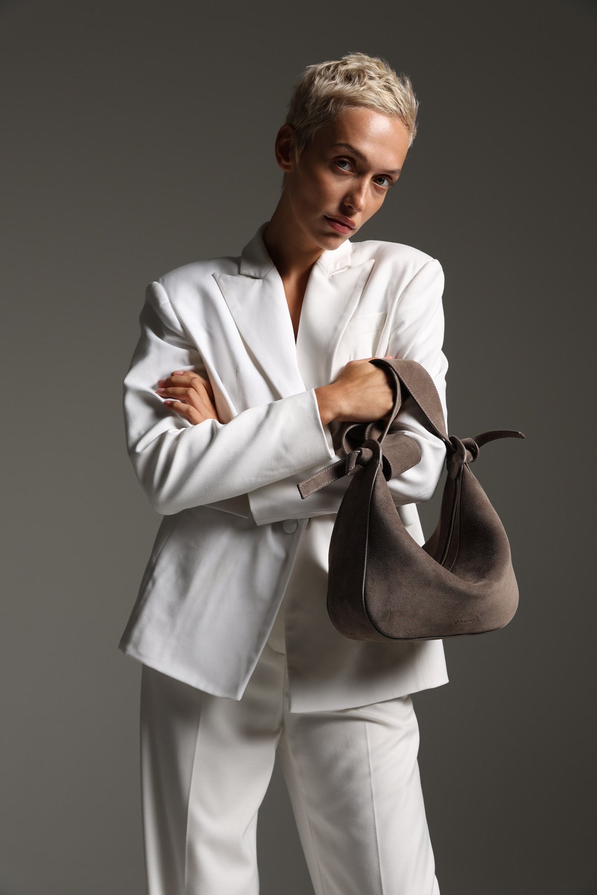 Geantă dama piele naturală de căprioară Etape Croissant Grande Truffle Suede