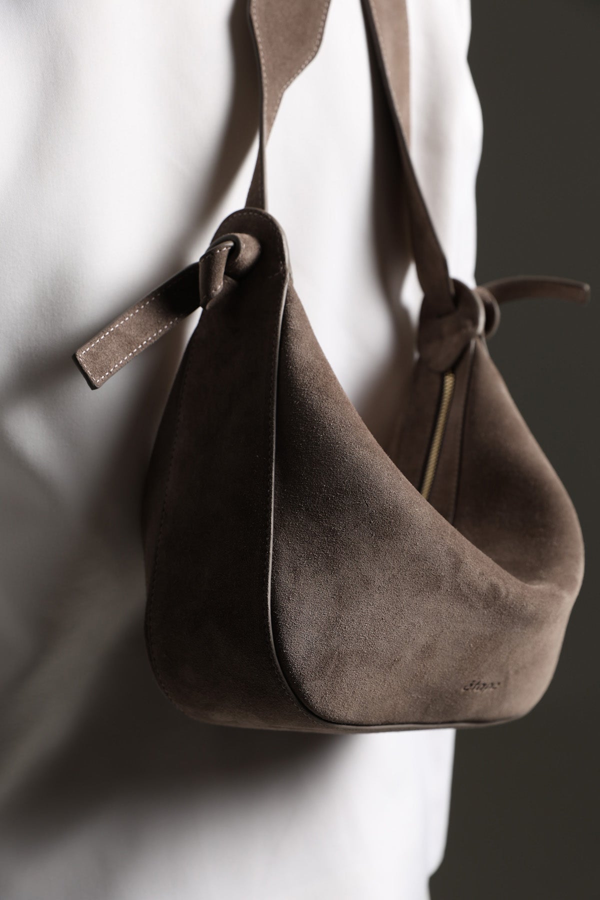 Geantă dama piele naturală de căprioară Etape Croissant Grande Truffle Suede