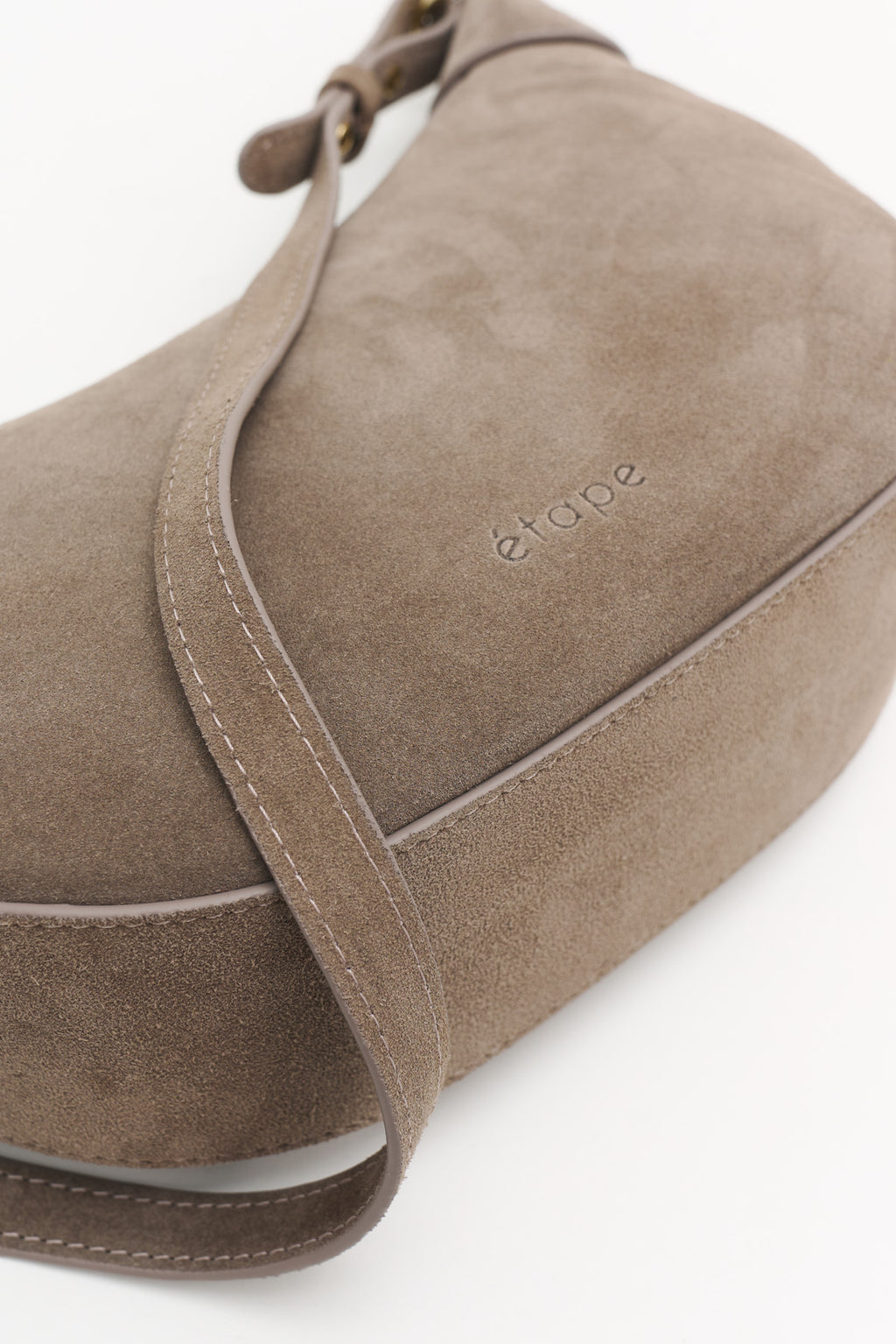 Geantă dama piele naturală de căprioară Etape Moon Truffle Suede